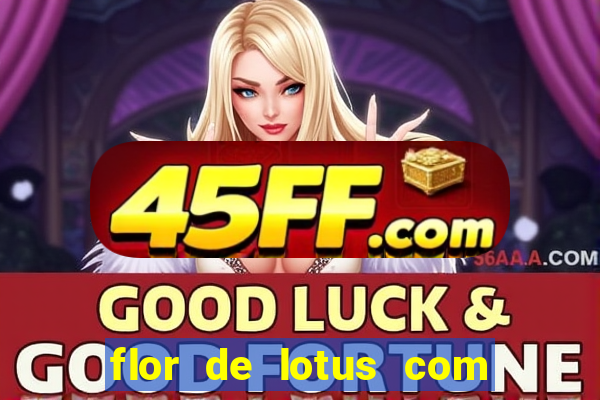 flor de lotus com lua tatuagem